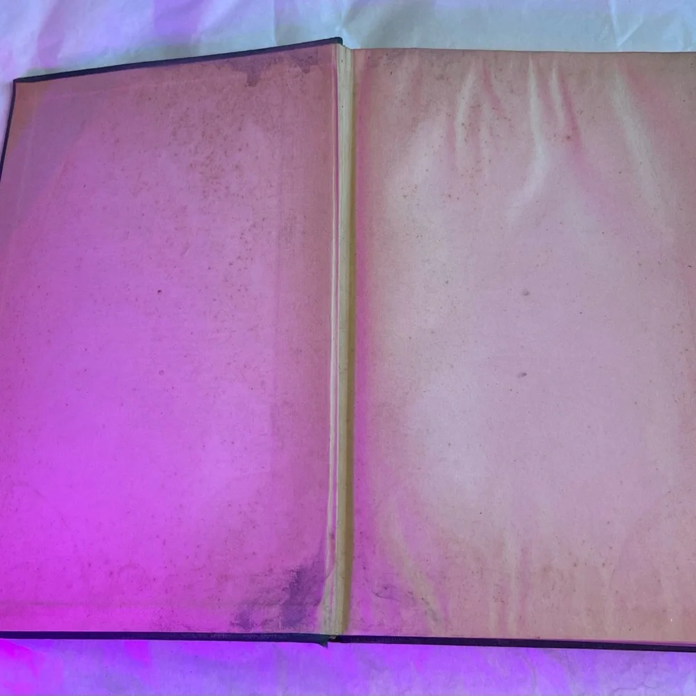 Vintage Cervantes Edition Book with Decorative Cover - Picture 3 of 7